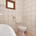 Apartmán 1 Bedroom Amazing In *